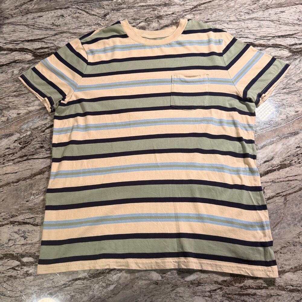 Gap Men's T-Shirt Short Sleeve Pocket Tee - LARGE